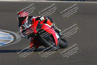 media/Nov-02-2025-Lets Ride (Sun) [[f7a3caa734]]/B Group/220pm (Turn 6)/